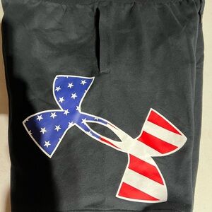 Men’s Under Armour XL Sweatshorts NWT